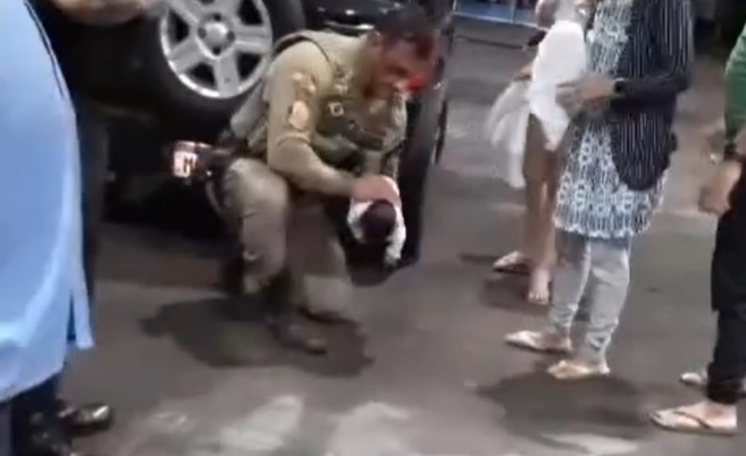 Manobra De Heimlich Policiais Militares Salvam Recém Nascido Em Blumenau 8762