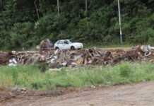 Flagrantes por descarte irregular de entulho renderão pesada multa, em Penha