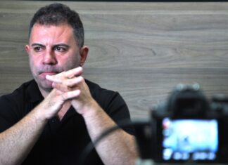 “Não há elementos legais para que ele seja mantido preso”, afirma defesa de Douglas Elias da Costa (PL)
