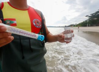 Praias de Balneário Piçarras e Penha terão balneabilidade aferida duas vezes na semana