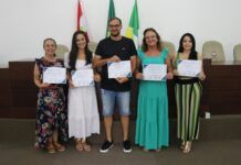 Conselheiros Tutelares de Luiz Alves tomam posse do cargo