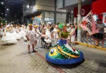 Turismo estima que 90 mil pessoas já tenham passado pelo carnaval de Balneário Piçarras