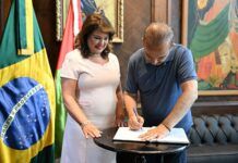 Governador transmite cargo para a vice-governadora e viaja em missão internacional para os Emirados Árabes