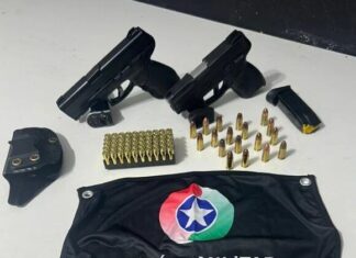 Barra Velha: Quatro homens presos por porte ilegal de arma de fogo e ameaça