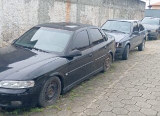 Barra Velha solicita retirada de veículos abandonados estacionados em vias públicas