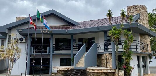 Em Penha, idoso espancado dentro de casa durante cobrança de dívida será indenizado