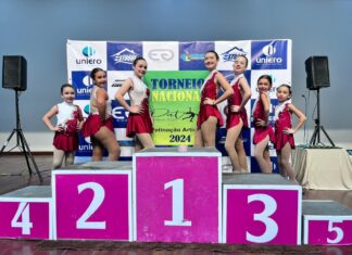 Patinadoras de Barra Velha conquistam cinco ouros no Campeonato Nacional de Patinação Artística