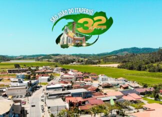 São João do Itaperiú comemora 32 anos nesta sexta-feira (29)