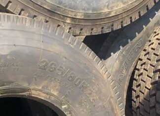 Prefeito de Balneário Piçarras publica vídeo afirmando onde estão os pneus