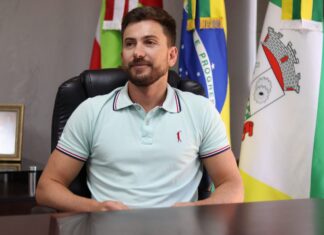 Luiz Alves: Prefeito Marcos Pedro e mais quatro vereadores deixam o PSDB