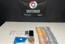 Tráfico de Drogas: Homem é preso por tráfico de drogas no centro de Penha