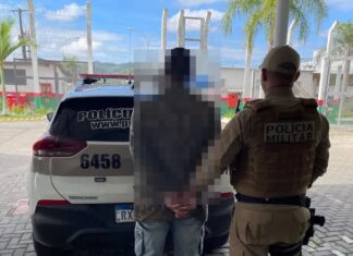 PMSC prende homem com mandado de prisão em aberto