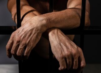 Mulher com medida protetiva contra o ex-marido volta a ser agredida; ele foi preso