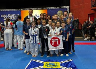 Atletas de Balneário Piçarras conquistam 17 medalhas na Copa Joinville de Karatê