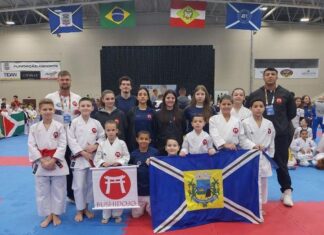 Equipe de Karatê de Balneário Piçarras conquista 16 medalhas no Estadual Escolar