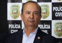 Governador sanciona projeto de lei para multar quem porta e usa drogas em locais públicos de SC