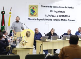 Câmara de Penha recebe representantes de provedora de internet e telefonia