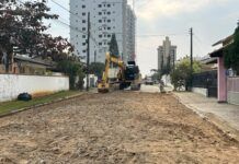 Balneário Piçarras: inicia obra de pavimentação da Rua Caxias do Sul