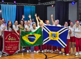 APAB conquista título internacional no 29º Festival de Danzas Del Mercosur