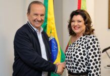 Jorginho Mello se licencia e transmite o cargo para a vice-governadora Marilisa Boehm