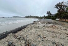 Justiça Federal determina que construção de muro de arrimo na Praia do Manguinho seja paralisada