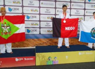 Karateca de Balneário Piçarras conquista prata nos Jogos Escolares Brasileiros