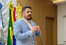 Equipe de transição do prefeito eleito de Penha recebe primeira remessa de documentos