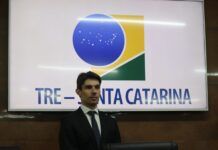 Justiça Eleitoral diploma os 52 eleitos em Balneário Piçarras, Barra Velha, Penha e São João do Itaperiú