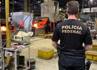 PF incinera 2,5 toneladas de cocaína em Santa Catarina