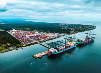 Estado e portos da Baía da Babitonga assinam contrato histórico para dragagem do canal de acesso