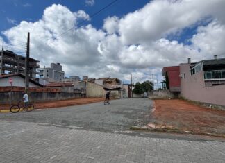 Balneário Piçarras: Trânsito é liberado no novo trecho da Rua Emanoel Pinto