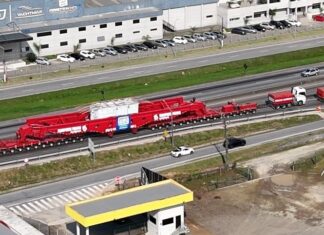 Passagem de carga superdimensionada causará lentidão nas BRs-470 e 101 neste domingo