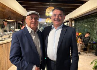 ALESC homenageia Osmar José Vailatti por sua contribuição ao turismo catarinense