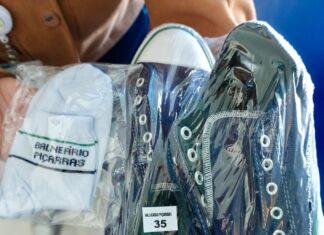 Balneário Piçarras: Educação inicia entrega dos uniformes de inverno