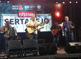 Festival Sertanejo agita a Festa do Divino em Barra Velha e premia os melhores talentos da música