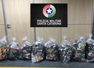 Polícia Militar apreende cigarros eletrônicos contrabandeados em Navegantes