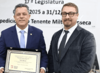 Deputado estadual Ivan Naatz (PL) recebe título de Cidadão Honorário de Penha