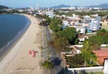 7º Encontro dos Amigos de Penha terá 31 barracas neste domingo na Praia Alegre