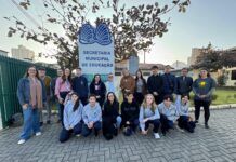Alunos e Professora de Balneário Piçarras recebem premiação por destaque na 19ª Olimpíada Brasileira de Matemática das Escolas Públicas