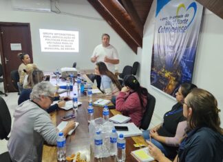 Grupo Intersetorial para articulação de políticas públicas voltadas aos alunos da rede municipal é constituído em Barra Velha