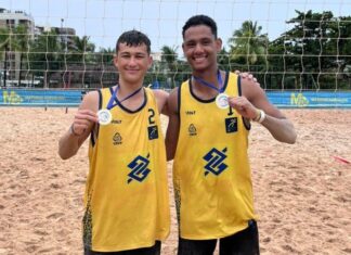 Atleta de Navegantes leva ouro em competição de vôlei de praia em Alagoas