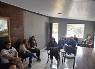 Barra Velha inicia aulas de artesanato na Figueirinha