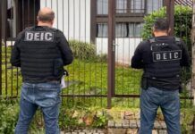 Polícia Civil cumpre mandado de busca em investigação de apologia ao nazismo