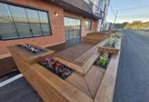 Navegantes ganha dois novos parklets na Meia Praia