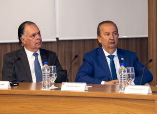 Governo de SC anuncia pacote de R$ 435 milhões para apoiar empresas afetadas pela nova tarifa dos EUA