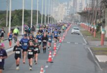 Primeira Meia Maratona de Navegantes atrai 1,7 mil atletas