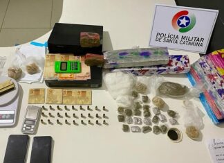 Casal é preso por tráfico de drogas e posse de munição em Navegantes