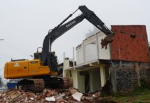 Prefeitura desapropria três imóveis e inicia abertura da Avenida Vereador João Figueiredo com a Rua Cabral