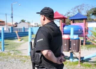 Penha implanta serviço de vigilância desarmada em todas as unidades de ensino