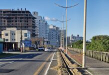 Obra de modernização da iluminação da orla é iniciada em Navegantes